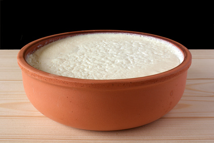 Greek Homemade Yogurt - Elliniko Yiaourti