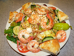 Greek Salad with Shrimp - Elliniki Salata me Garithes