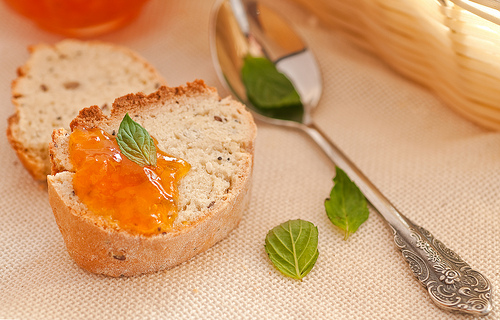 Homemade Peach Jam - Marmelatha Rothakino