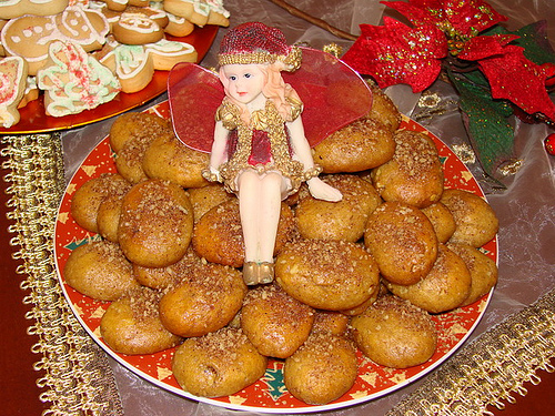 Honey Cookies with Samolina - Melomakarona me Simigthali