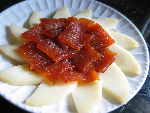 Quince Paste - Kithonopasto